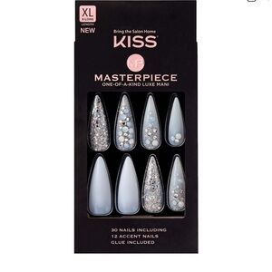 KISS Masterpiece Luxe Mani Tango XL Stiletto Nails
